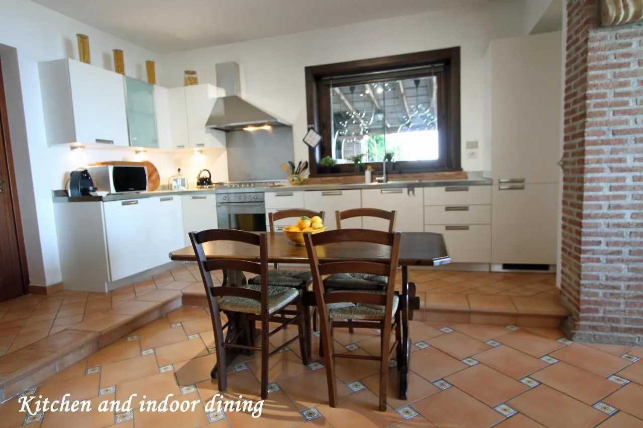 Casa de Férias Villa Etna Mare - Pool Villa In Peaceful Location With Breathtaking Views Of The Sea, Mt Etna & Taormina - Itália