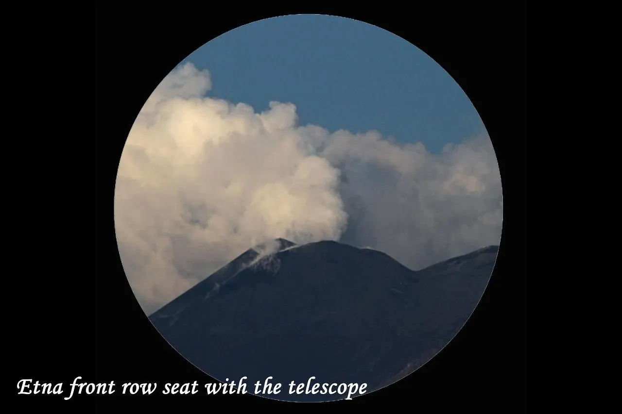 Villa Etna Mare - Pool Villa In Peaceful Location With Breathtaking Views Of The Sea, Mt Etna & Taormina - Casa de Férias