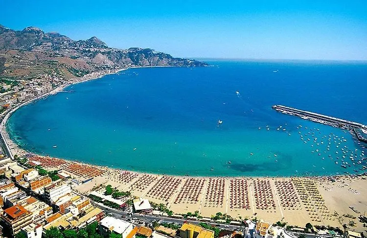 Villa Etna Mare - Pool Villa In Peaceful Location With Breathtaking Views Of The Sea, Mt Etna & Taormina - Casa de Férias