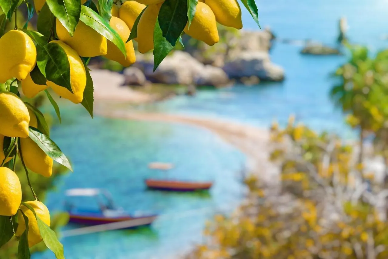 Villa Etna Mare - Pool Villa In Peaceful Location With Breathtaking Views Of The Sea, Mt Etna & Taormina -